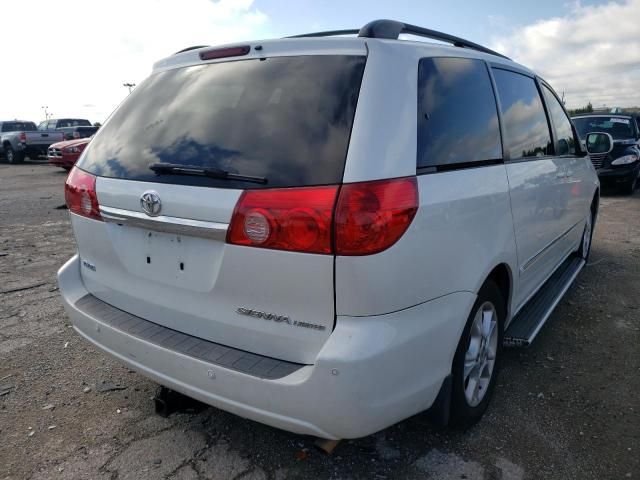 Toyota Sienna • 2006 • 6 km 2