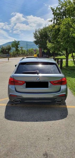 BMW 5 Series • 2018 • 98,900 km 12