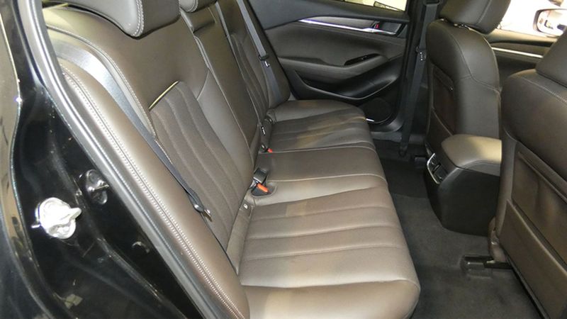 Mazda 6 • 2018 • 64,978 km 9