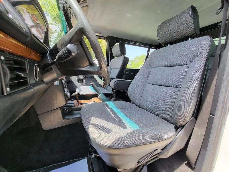 Mercedes-Benz G-Class • 1990 • 232,000 km 7