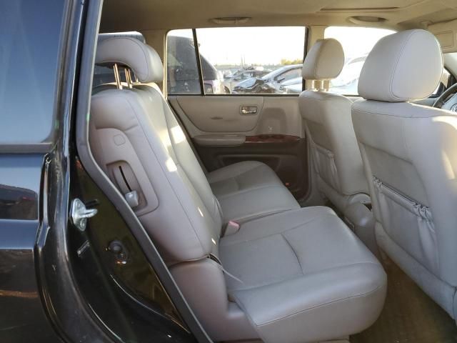 Toyota Highlander Hybrid • 2005 • 33 km 6