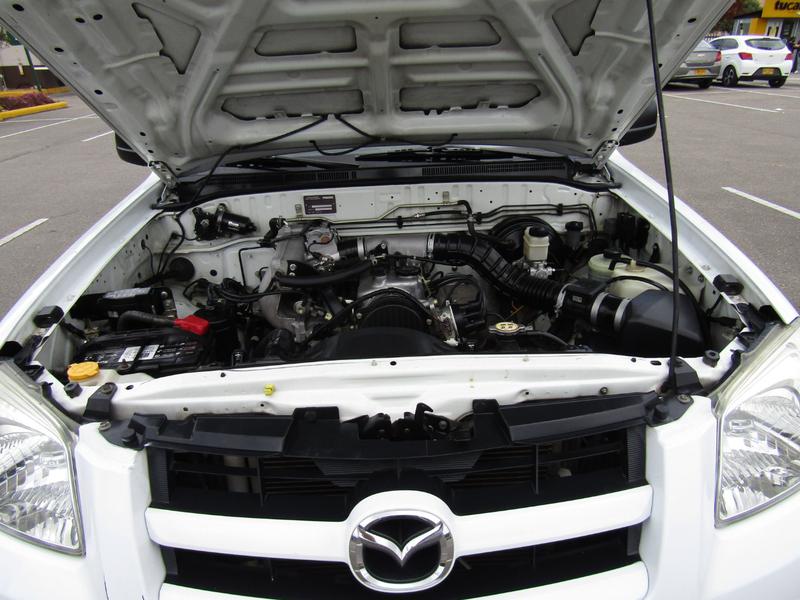 Mazda BT • 2015 • 135,000 km 14