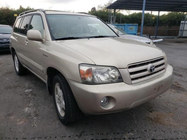 Toyota Highlander • 2005 • 10,000 mi 1