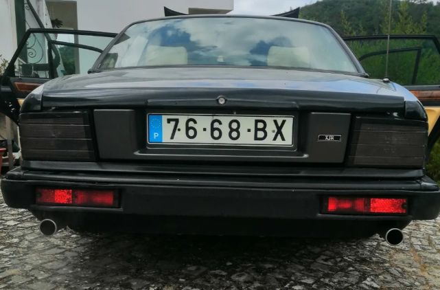 Jaguar XJR • 1993 • 159,000 km 2