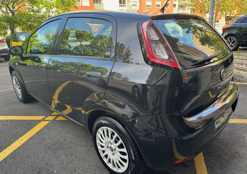Fiat Punto • 2013 • 123,994 km 1