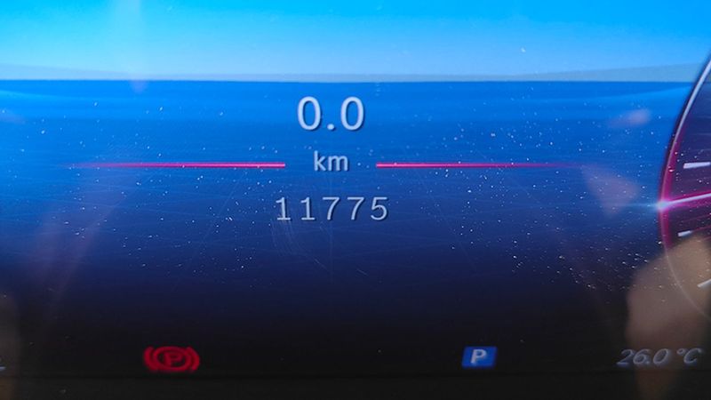 Mercedes-Benz GLC • 2023 • 11,750 km 8