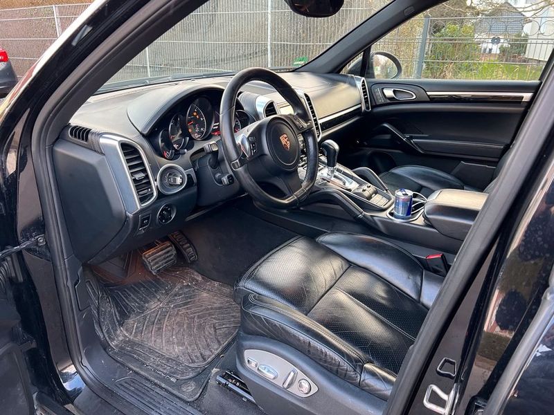 Porsche Cayenne • 2011 • 168,000 km 7