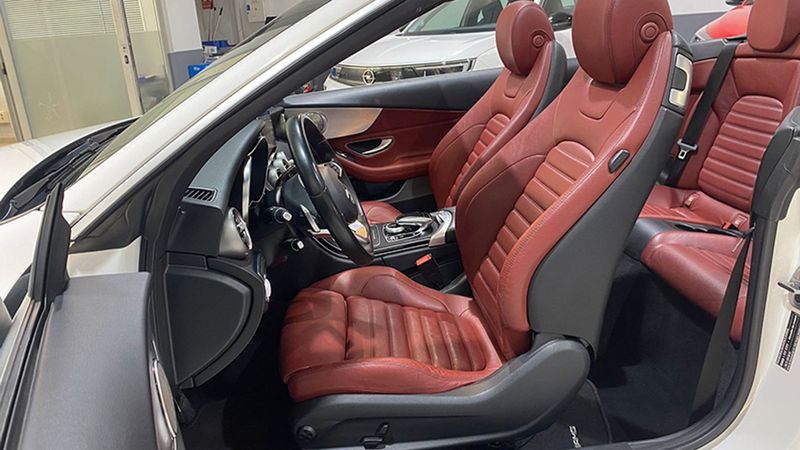 Mercedes-Benz C-Class • 2018 • 84,652 km 14