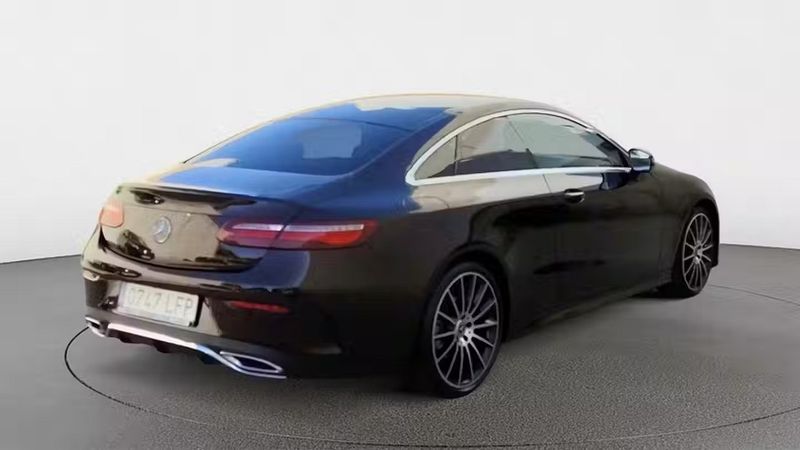 Mercedes-Benz E Coupé • 2020 • 96,604 km 10
