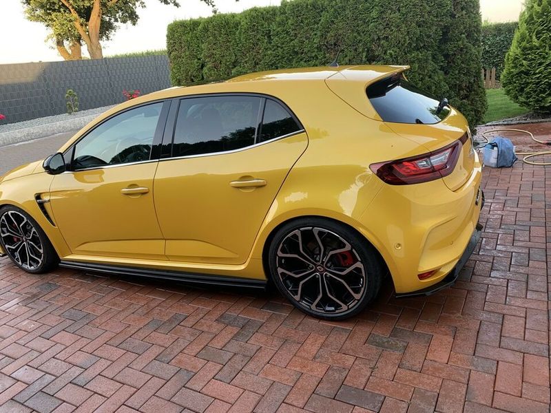 Renault Mégane • 2019 • 46,000 km 4