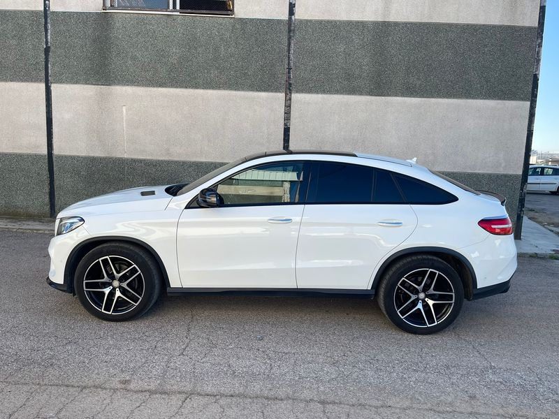 Mercedes-Benz GLE-Class Coupe • 2016 • 143,000 km 3