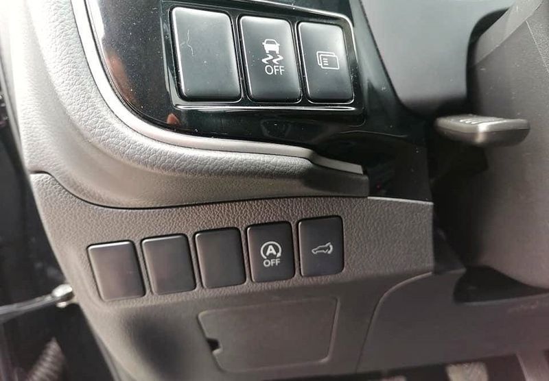 Mitsubishi Outlander • 2014 • 109,999 km 5