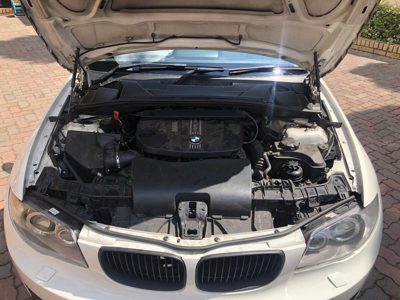 BMW Rad 1 Coupé • 2009 • 200,000 km 1