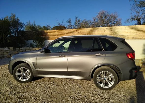 BMW X5 • 2017 • 96,732 km 1