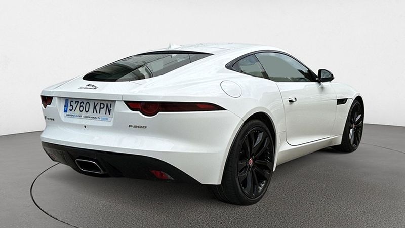 Jaguar F-Type • 2018 • 62,666 km 3