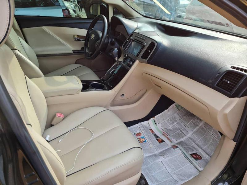 Renault 10 • 2010 • 120,000 km 1