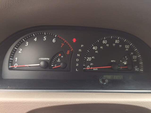 Toyota Camry • 2006 • 10,000 km 3