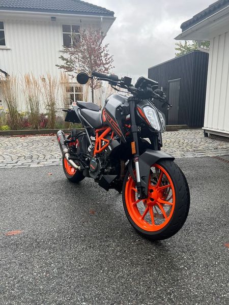 Ktm duke 200 • 2021 • 6,800 km 1