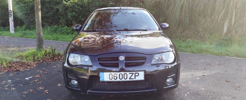 Mercury Milan Hybrid • 2005 • 140,000 km 4