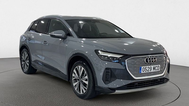 Audi e-tron • 2022 • 24,221 km 3