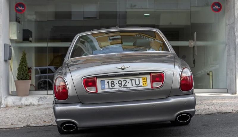 Bentley Arnage • 2002 • 147,500 km 1