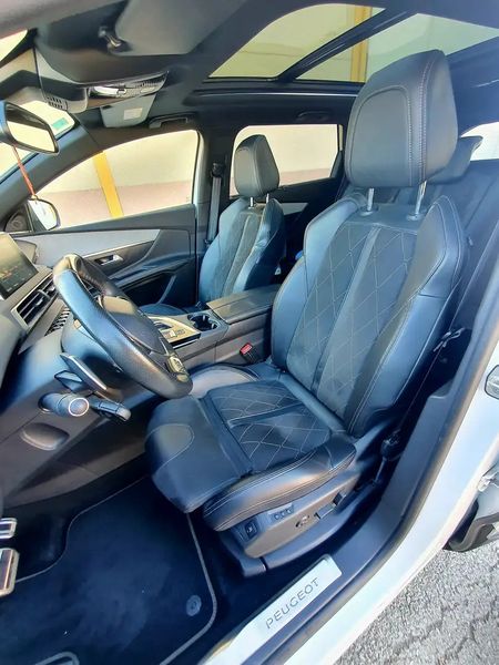 Peugeot 5008 • 2017 • 64,000 km 9