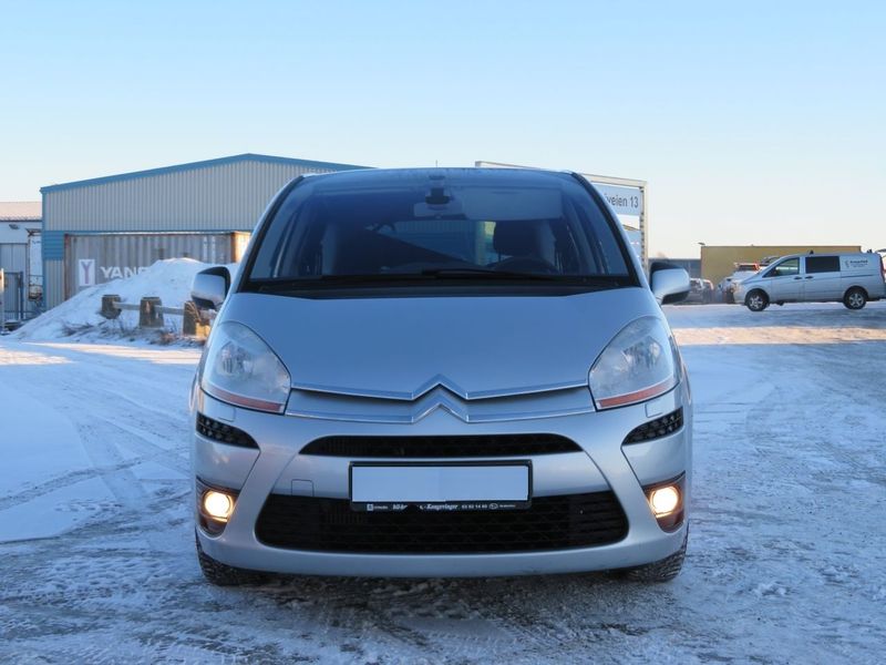 Citroën C4 • 2009 • 182,000 km 1