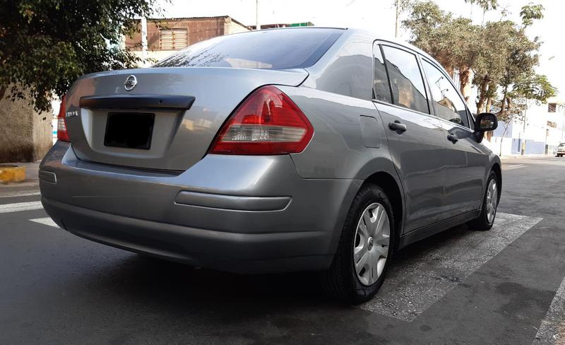 Nissan Tiida • 2016 • 84,000 km 2