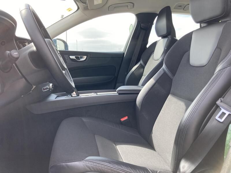 Volvo XC60 • 2020 • 86,212 km 5