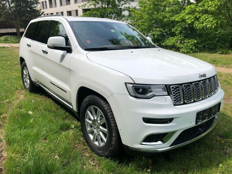 Jeep Grand Cherokee • 2019 • 53,581 km 1