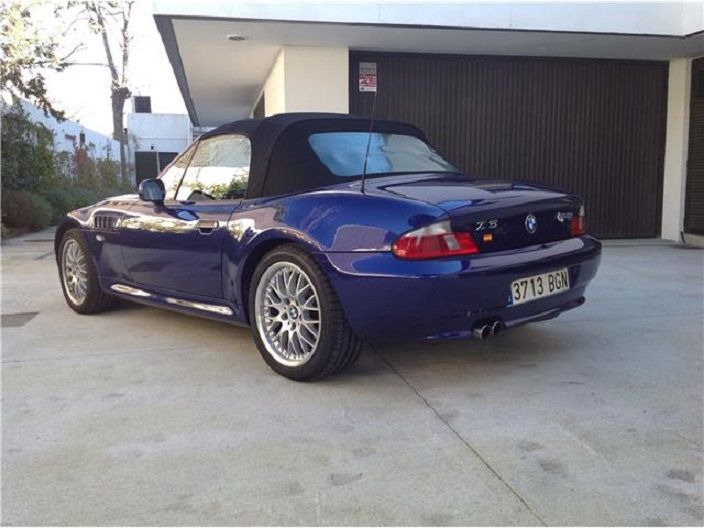 BMW Z3 • 2001 • 161,000 km 2