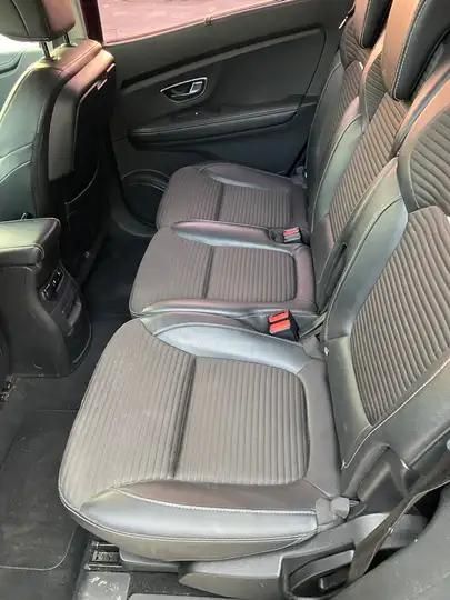 Renault Grand Scenic • 2018 • 136,000 km 3
