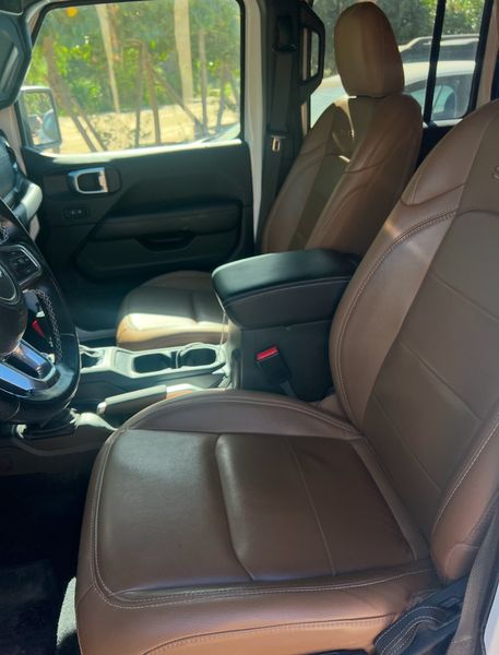 Jeep Wrangler • 2022 • 14,500 mi 2