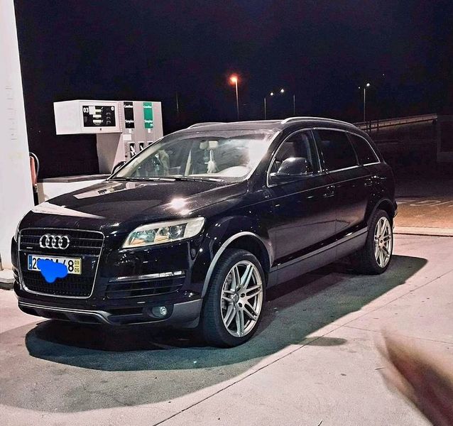 Audi Q7 • 2008 • 249,999 km 1