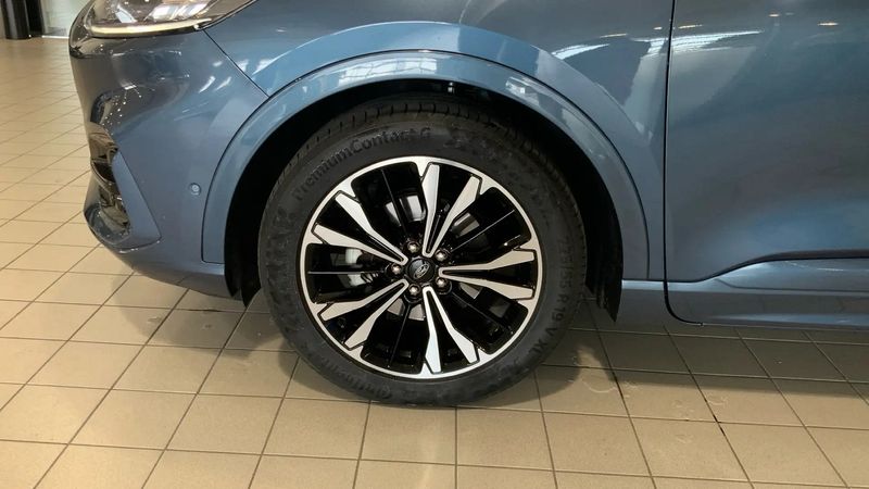 Ford Kuga • 2022 • 74,000 km 6