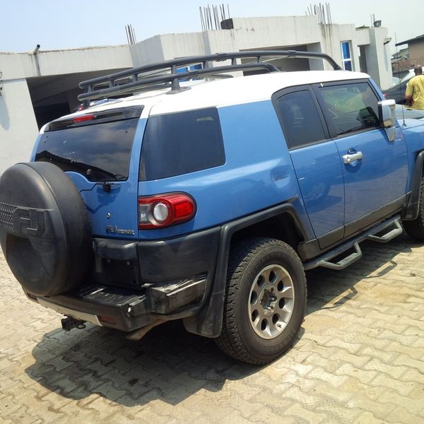 Toyota FJ Cruiser • 2012 • 21 km 2