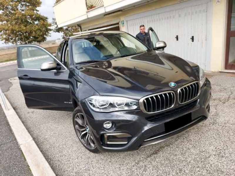 BMW X6 • 2016 • 173,000 km 10