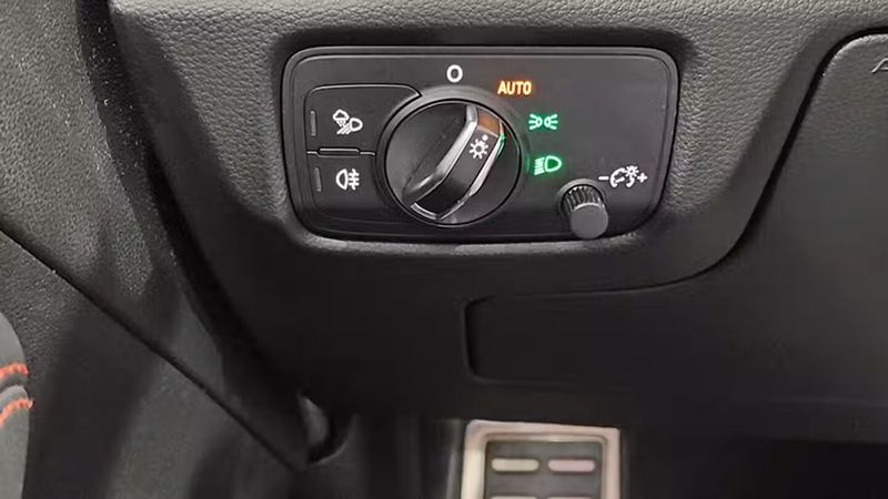 Audi RS 3 • 2019 • 102,216 km 27