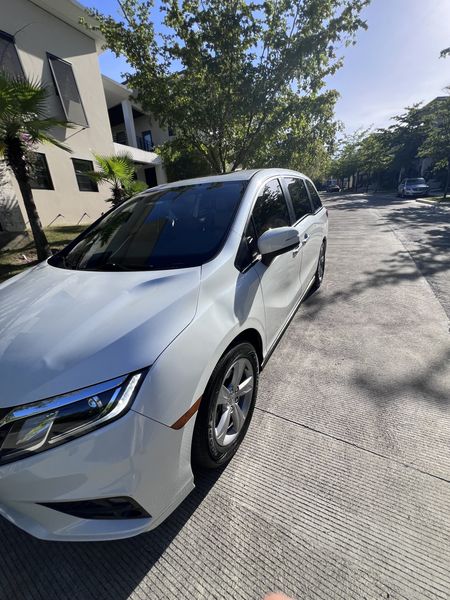 Honda Odyssey • 2020 • 42,000 mi 22