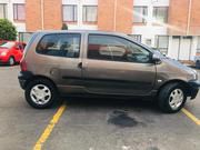 Renault Twingo • 2004 • 200 km 3