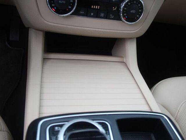 Mercedes-Benz 100 D • 2018 • 15 km 43