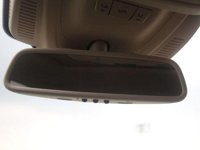 Mercedes-Benz 100 D • 2018 • 15 km 24