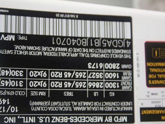 Mercedes-Benz 100 D • 2018 • 15 km 49