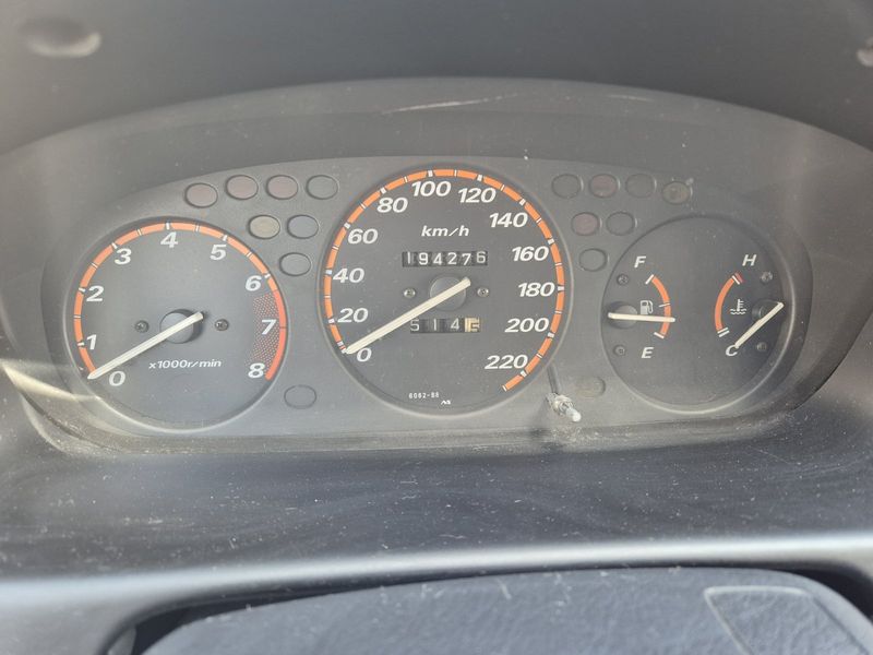 Honda CR-V • 2000 • 194,000 km 14