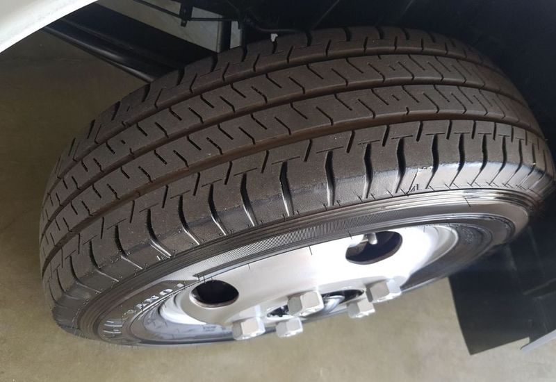 Mitsubishi Fuso canter • 2016 • 72,000 km 7