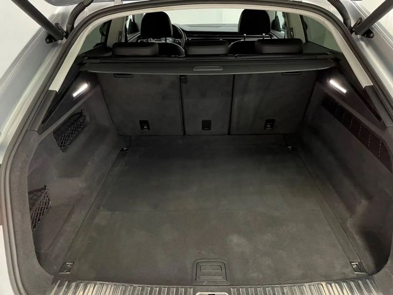 Audi Q8 • 2019 • 88,900 km 13