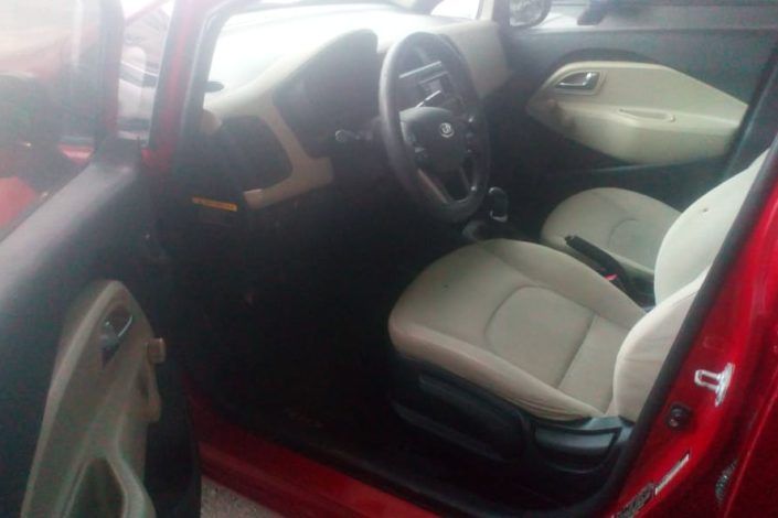 Kia Rio • 2017 • 50,000 km 3
