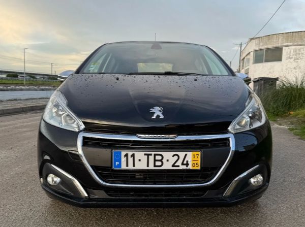 Peugeot 207 • 2017 • 67,000 km 1