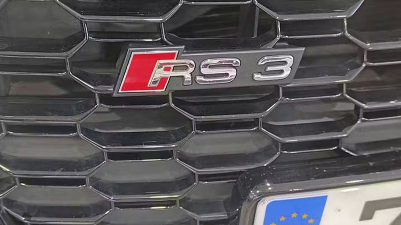 Audi RS 3 • 2019 • 102,216 km 5