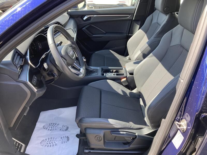 Audi Q3 • 2023 • 9,018 km 17